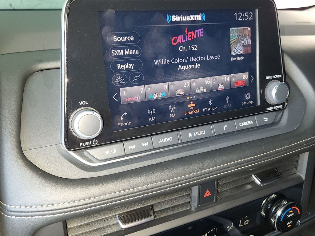 Used 2025 Nissan Rogue SV AWD/4WD image 32