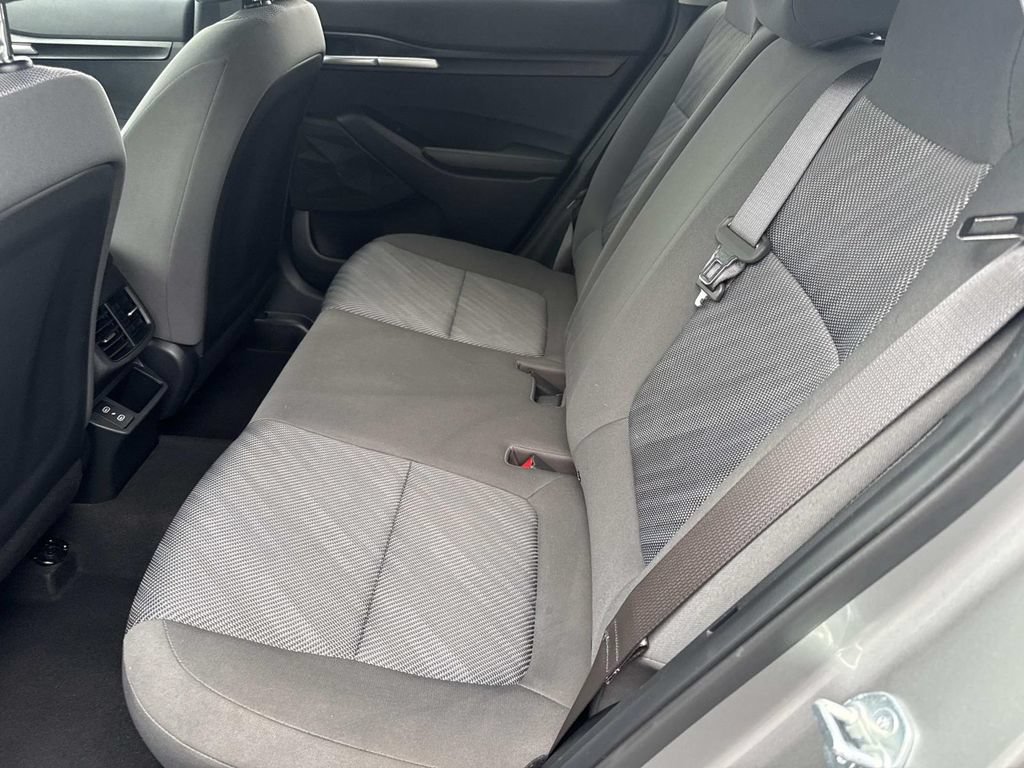 Used 2024 Kia Seltos LX AWD/4WD image 15