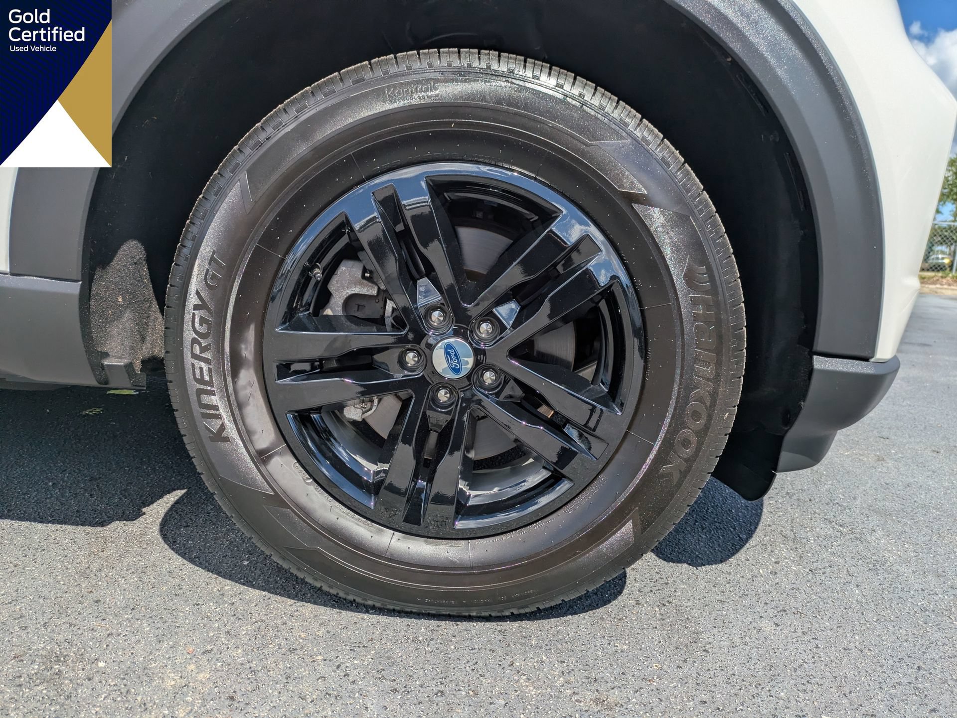 Certified 2023 Ford Explorer XLT AWD/4WD image 14