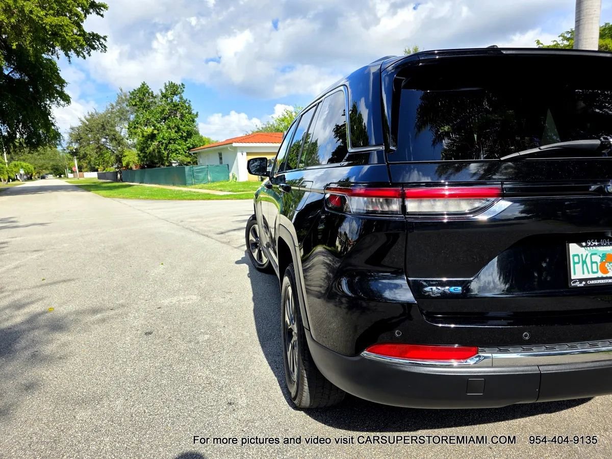 Used 2023 Jeep Grand Cherokee 4WD 4xe image 76