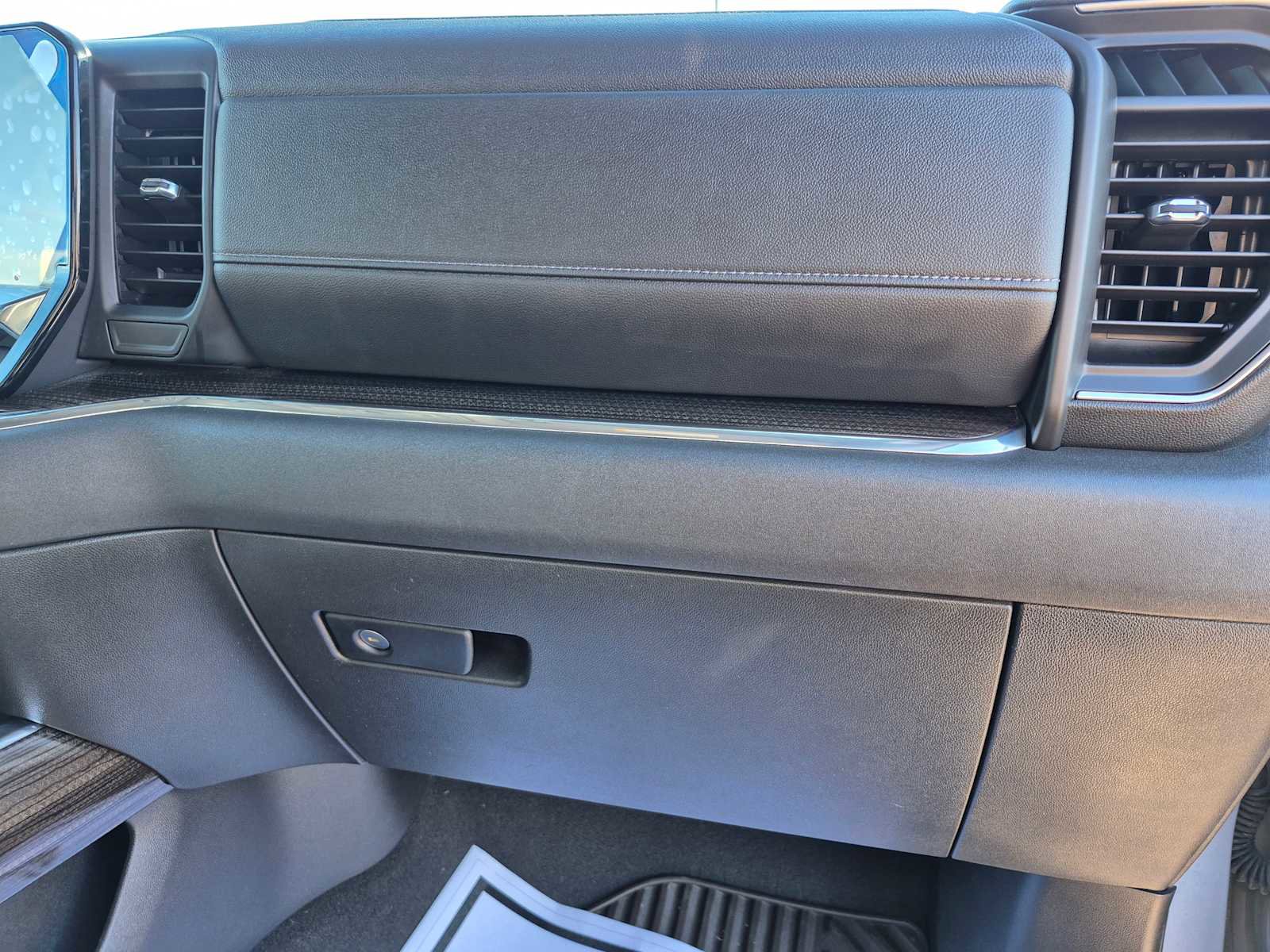 Used 2024 Chevrolet Silverado 1500 RST w/ Convenience Package II image 27