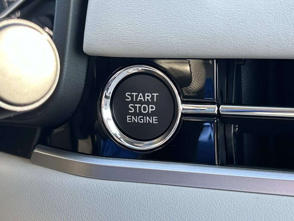 New 2026 Mitsubishi Outlander SE AWD/4WD image 31