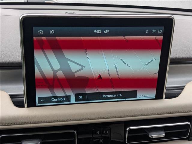 Used 2023 Lincoln Aviator AWD w/ Class IV Trailer Tow Package image 15