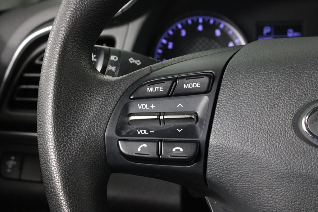Used 2019 Hyundai Elantra SE w/ Cargo Package FWD image 26