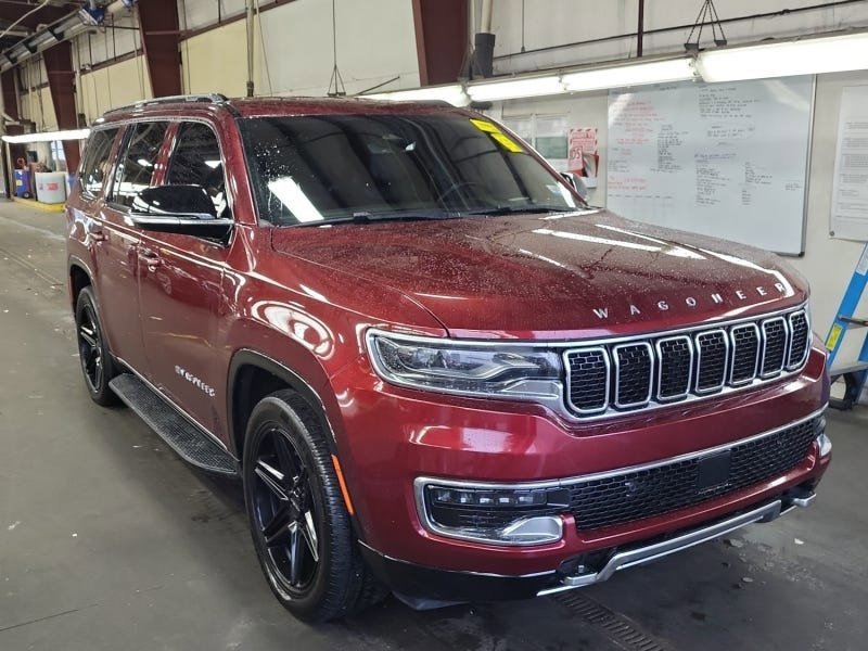 Used 2023 Jeep Wagoneer Series III w/ Rear Seat Video Group 1 image 3