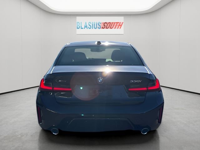Used 2025 BMW 330i xDrive Sedan image 5