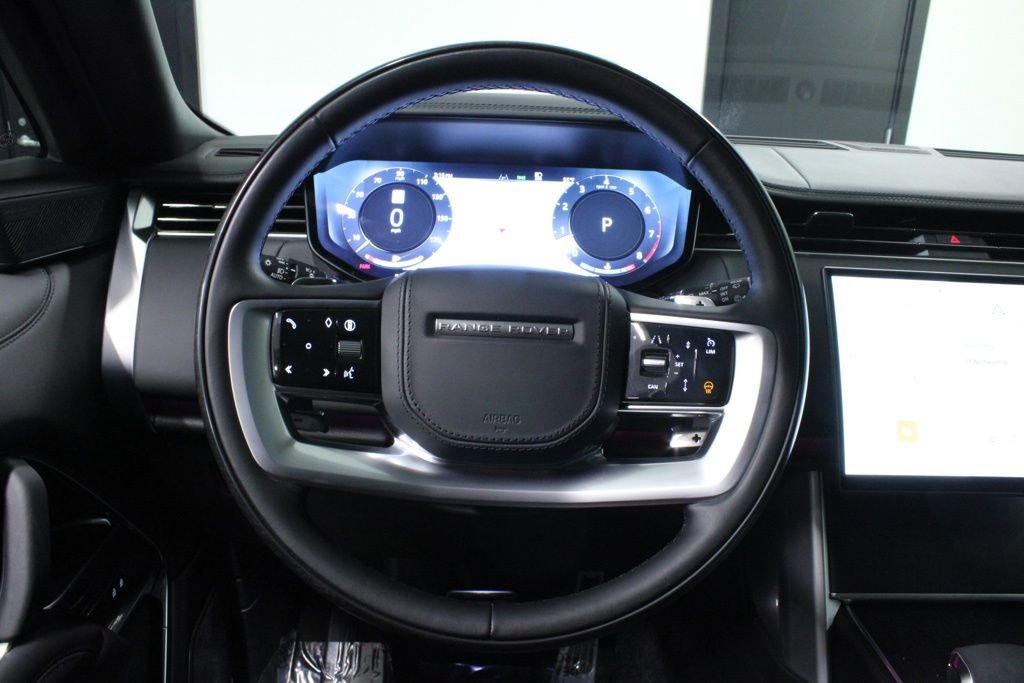 Used 2024 Land Rover Range Rover Autobiography image 24