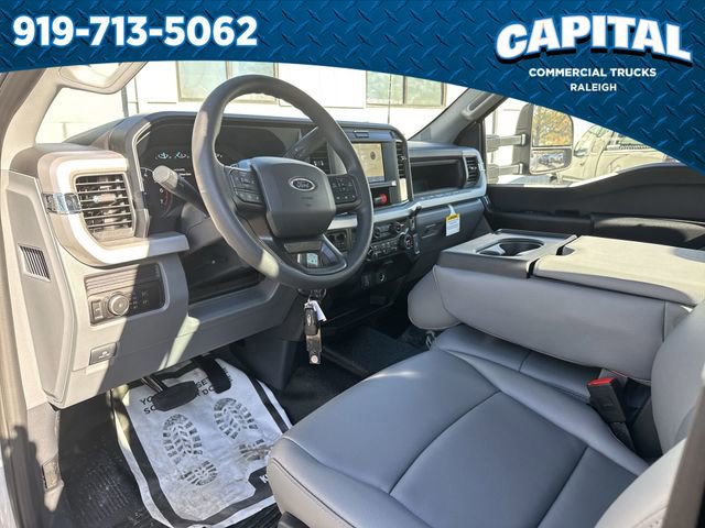 New 2026 Ford F250 XL w/ XL Chrome Package image 19