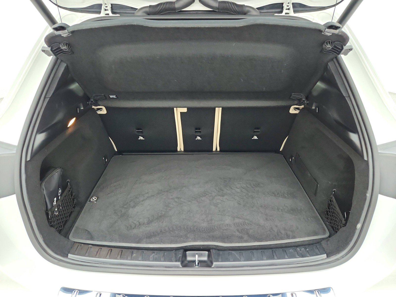 Certified 2026 Mercedes-Benz GLA 250 image 32