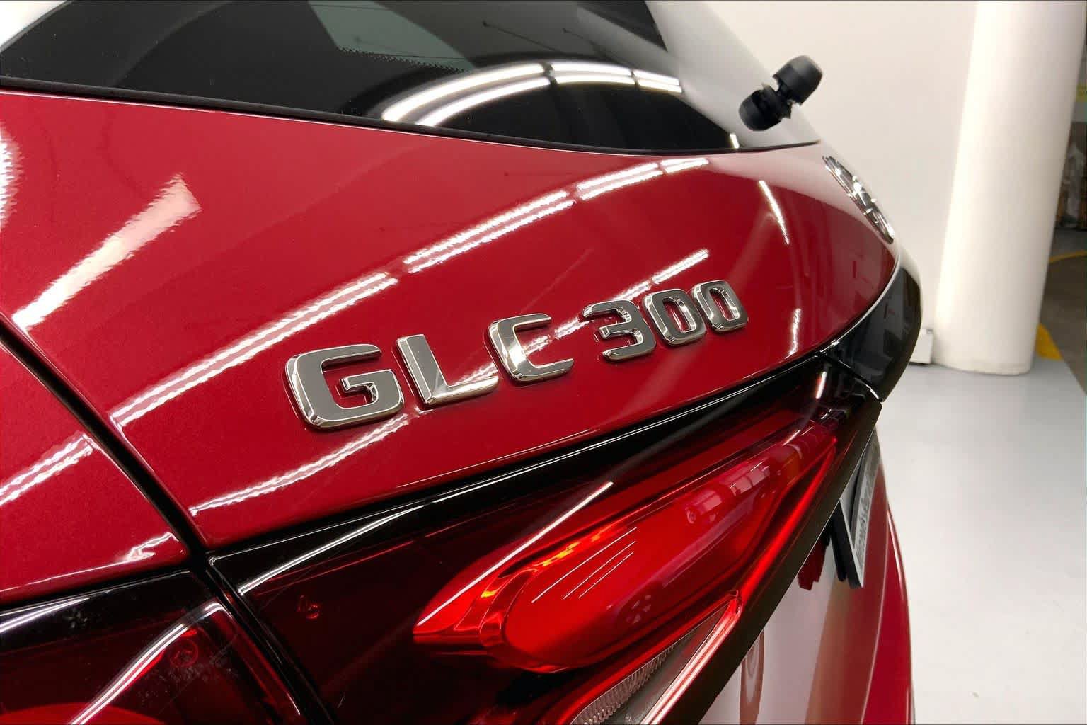 Used 2026 Mercedes-Benz GLC 300 image 14