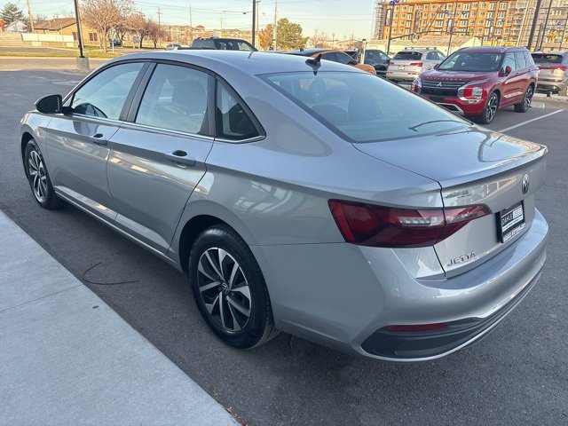 Used 2024 Volkswagen Jetta S image 5