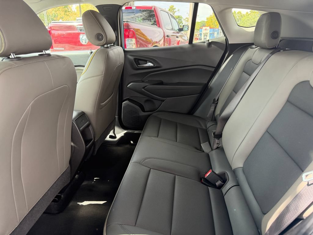 Used 2025 Chevrolet Trax ACTIV w/ Driver Confidence Package FWD image 12