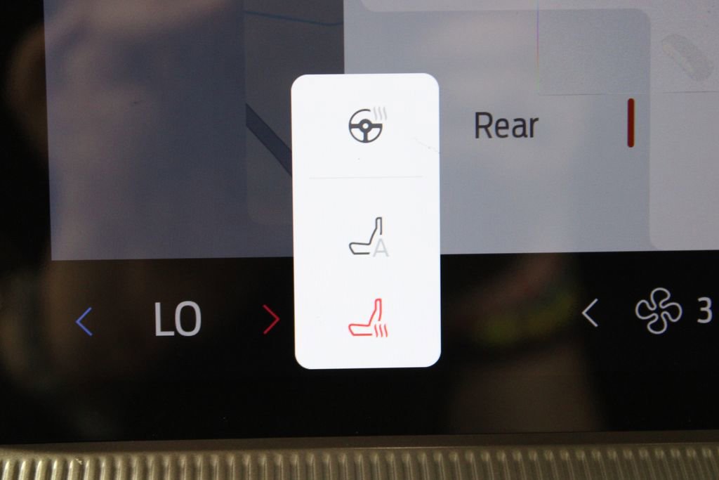 New 2026 Ford Explorer Active image 49