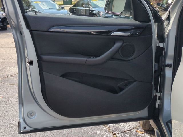 Used 2017 BMW X1 sDrive28i image 9