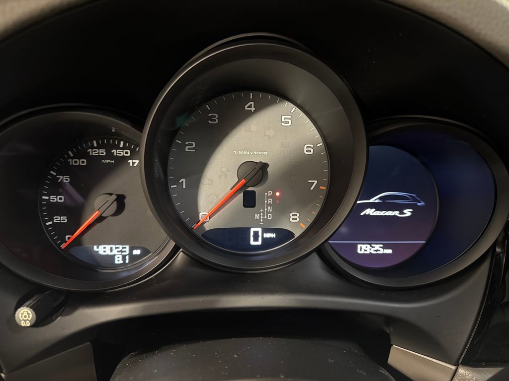 Used 2017 Porsche Macan S image 16
