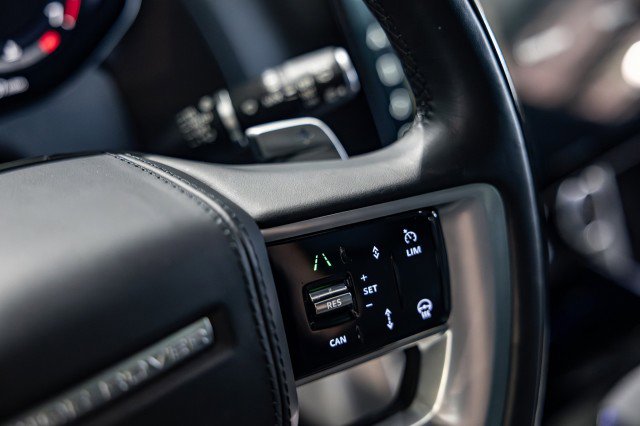 Used 2023 Land Rover Range Rover SE image 19