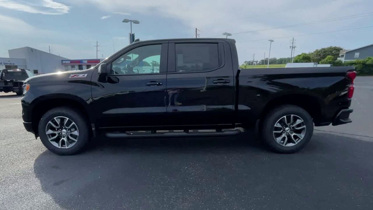 New 2025 Chevrolet Silverado 1500 RST AWD/4WD image 5