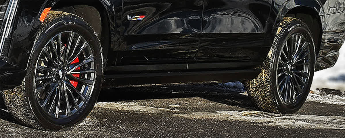 Used 2024 Cadillac Escalade ESV V image 40