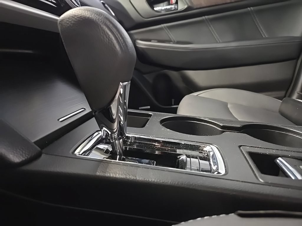 Used 2019 Subaru Outback 2.5i Limited AWD/4WD image 24