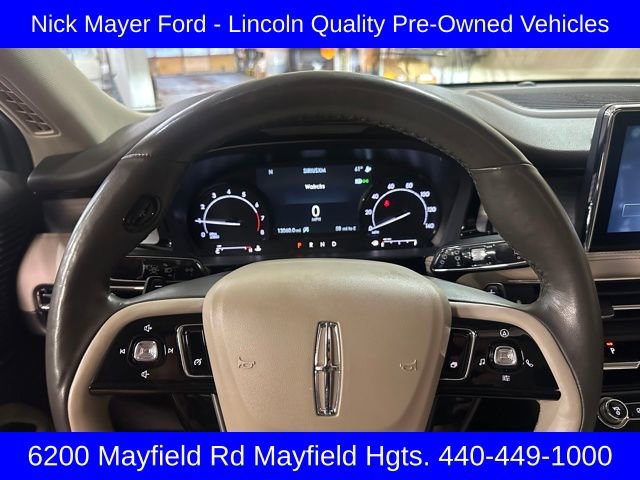 Used 2022 Lincoln Corsair Standard w/ Premium Package image 12
