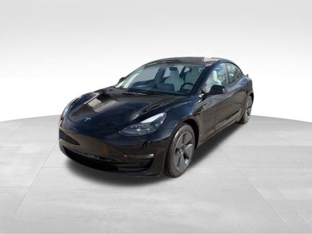 Used 2022 Tesla Model 3 Long Range image 3