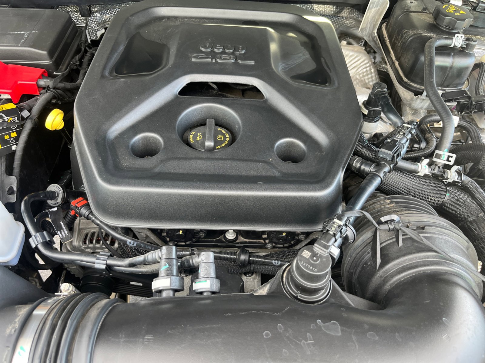 Used 2024 Jeep Wrangler Sahara image 22