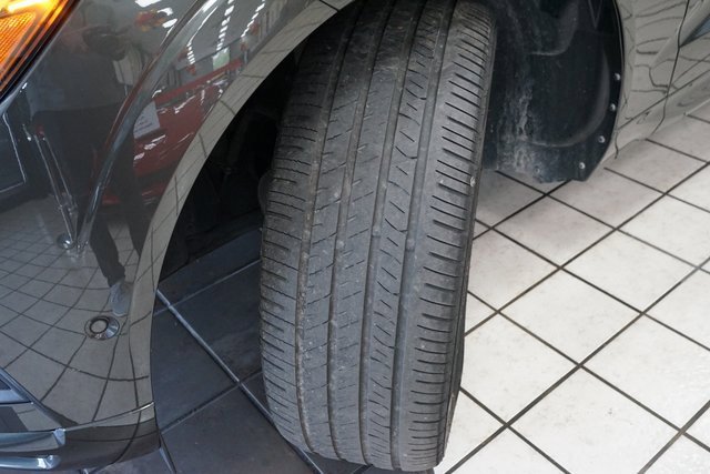 Used 2019 Volvo XC60 T5 Momentum w/ Multimedia Package image 57