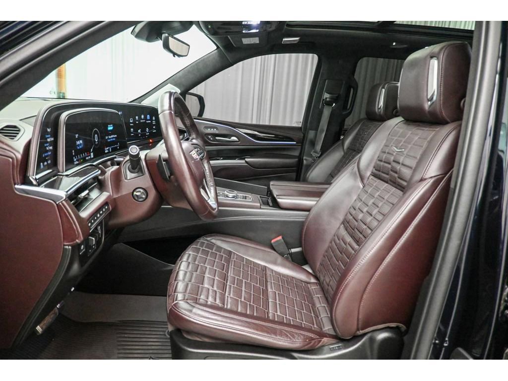 Certified 2022 Cadillac Escalade ESV Premium Luxury Platinum image 38