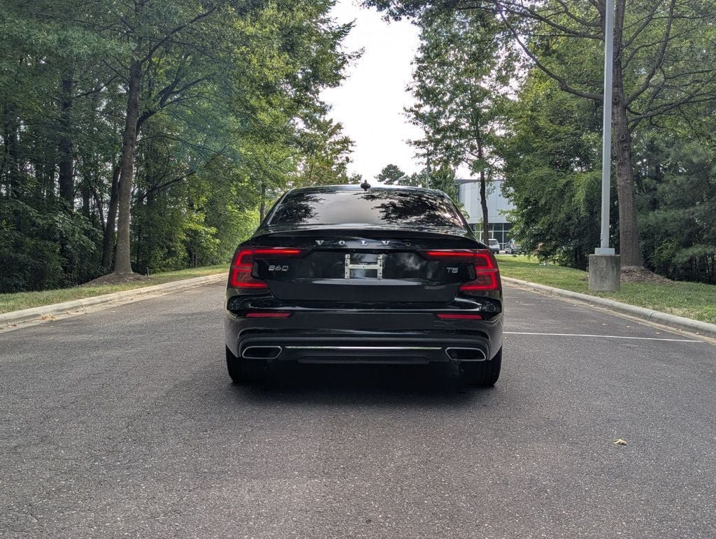 Used 2019 Volvo S60 T5 Inscription FWD image 9