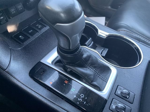 Used 2018 Toyota Highlander XLE AWD/4WD image 25