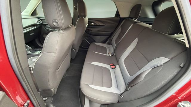 Used 2023 Chevrolet TrailBlazer LT w/ Convenience Package AWD/4WD image 19