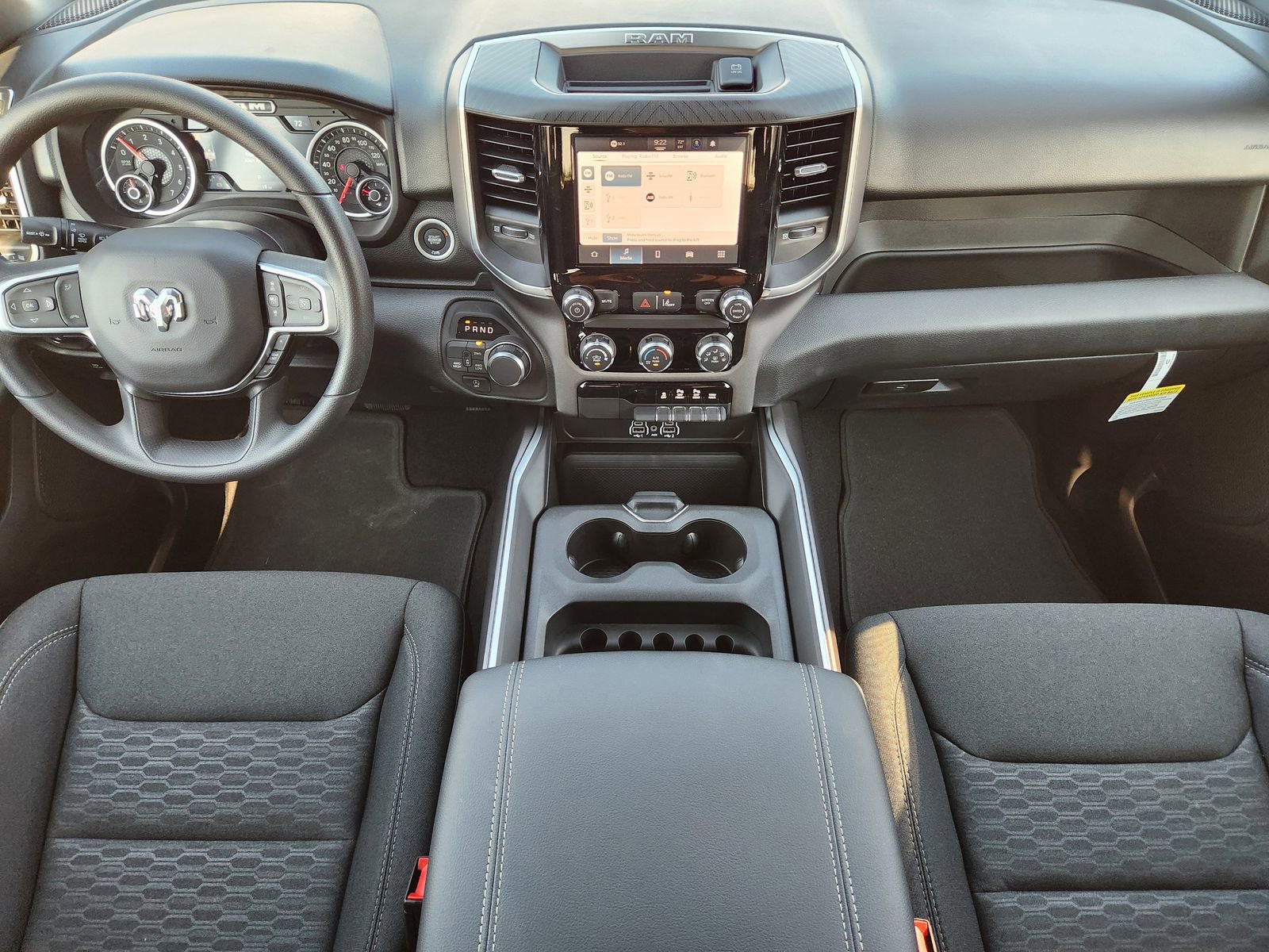 New 2026 RAM 1500 Express AWD/4WD image 23