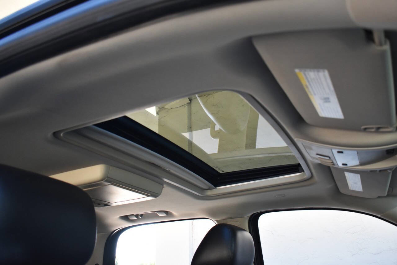 Used 2012 Chevrolet Tahoe LTZ image 26