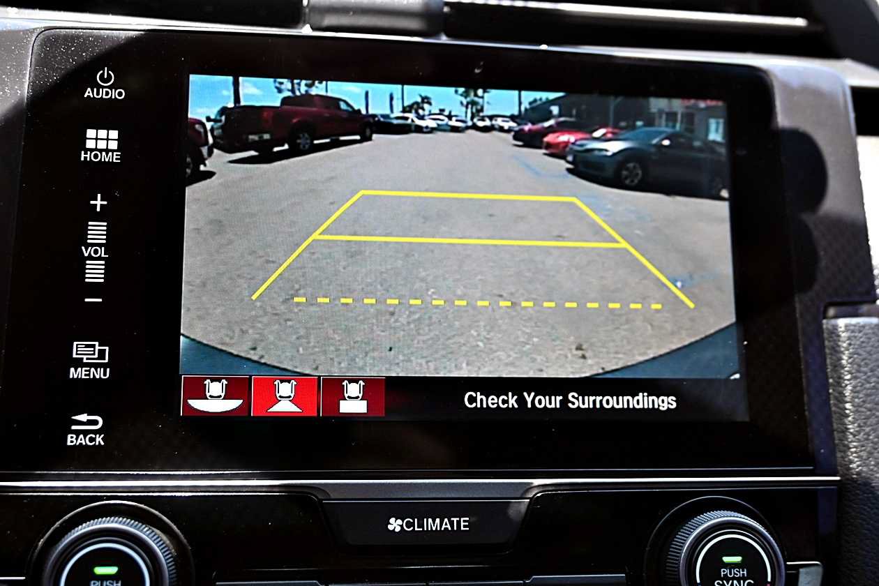 Used 2018 Honda Civic EX image 25