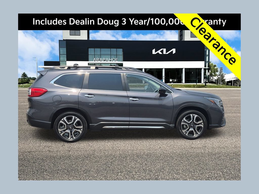Used 2024 Subaru Ascent Touring AWD/4WD image 1