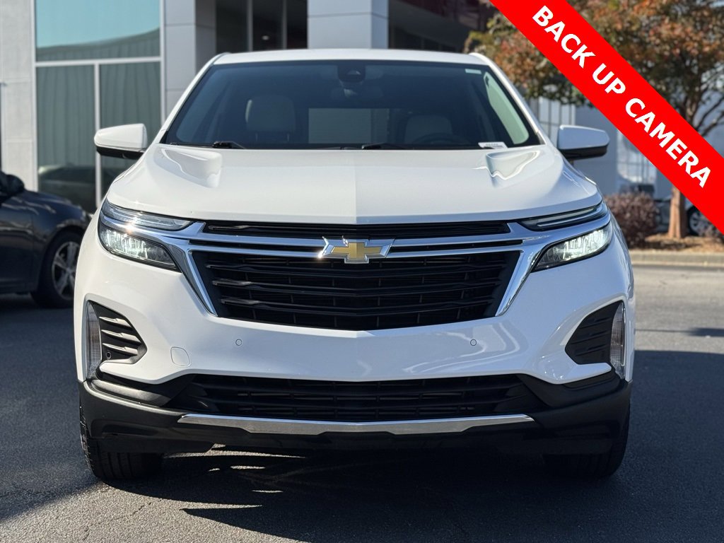 Used 2023 Chevrolet Equinox LT w/ Driver Convenience Package image 3