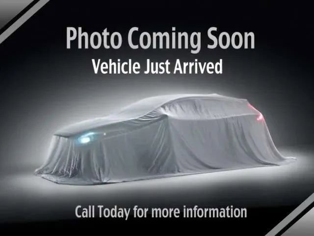 Used 2017 Ford Escape SE image 2