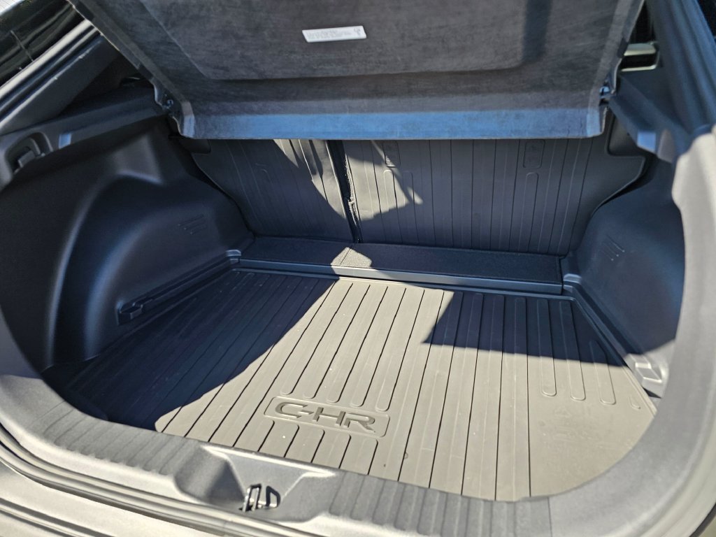 New 2026 Toyota C-HR AWD/4WD image 14