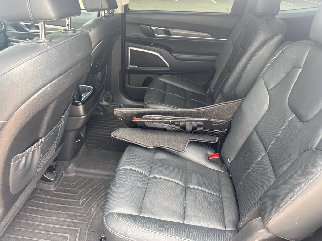 Used 2022 Kia Telluride EX w/ EX Premium Package FWD image 15