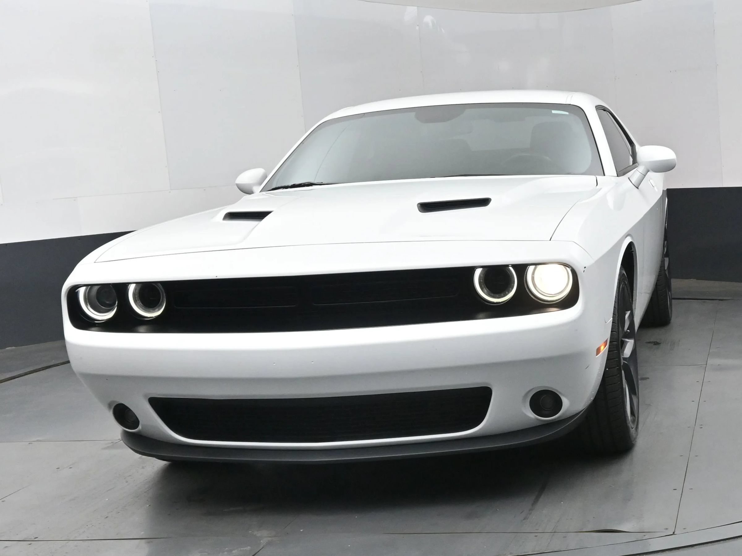 Used 2023 Dodge Challenger SXT w/ Blacktop Package RWD image 1
