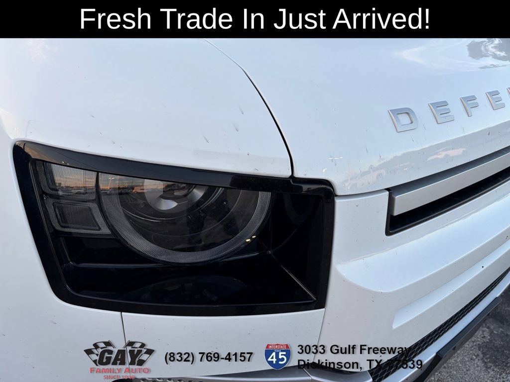 Used 2025 Land Rover Defender 130 S AWD/4WD image 5