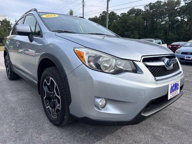 Used 2014 Subaru Crosstrek 2.0i Limited AWD/4WD image 1