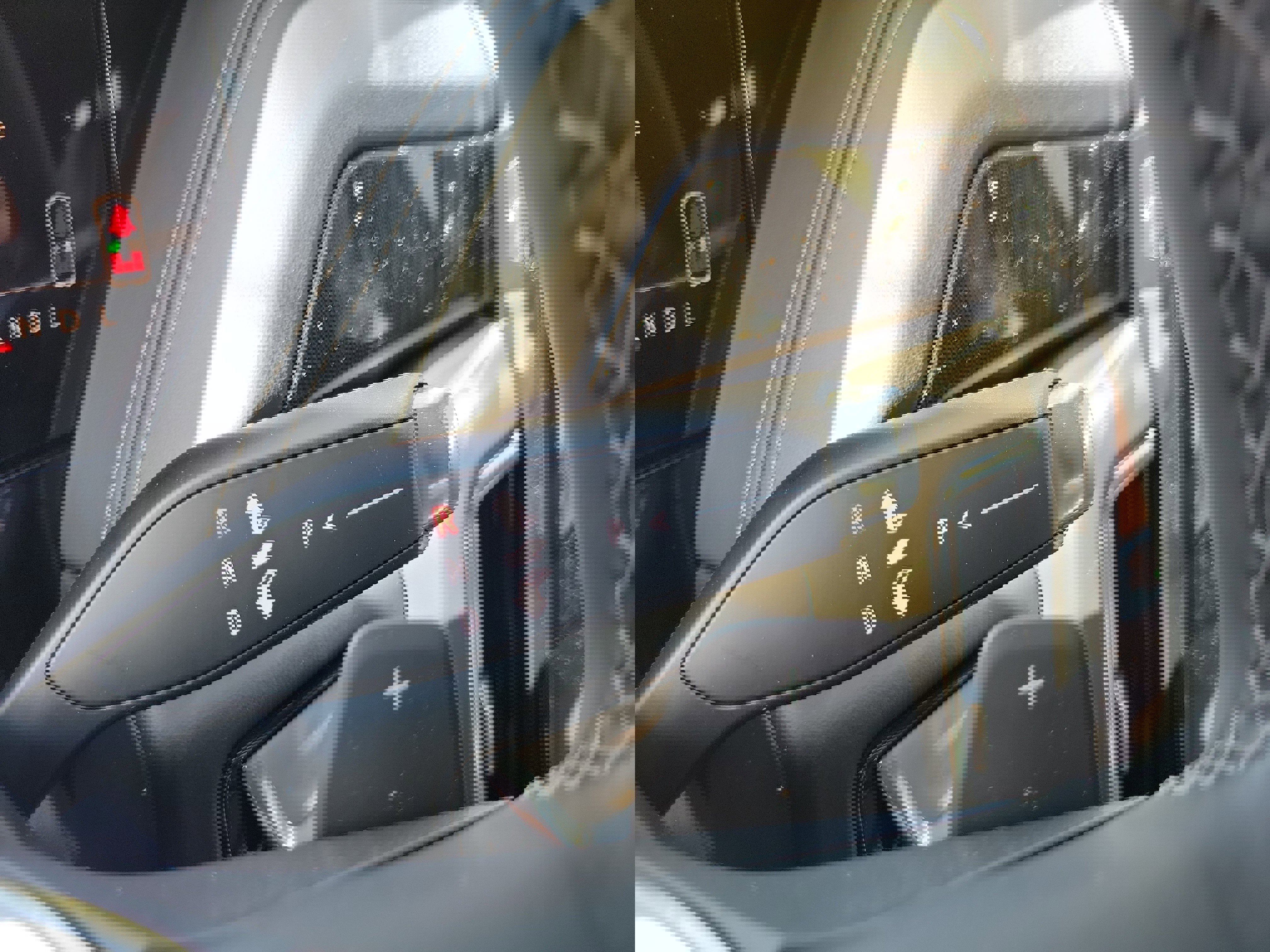 New 2026 GMC Yukon XL Elevation w/ Elevation Premium Package image 12