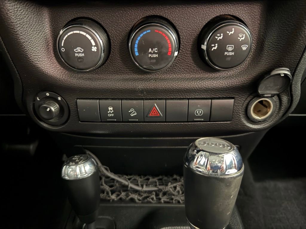 Used 2017 Jeep Wrangler Sport image 23