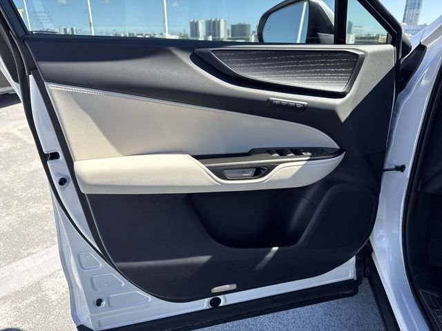 New 2025 Lexus NX 450h+ AWD w/ Luxury Package image 13