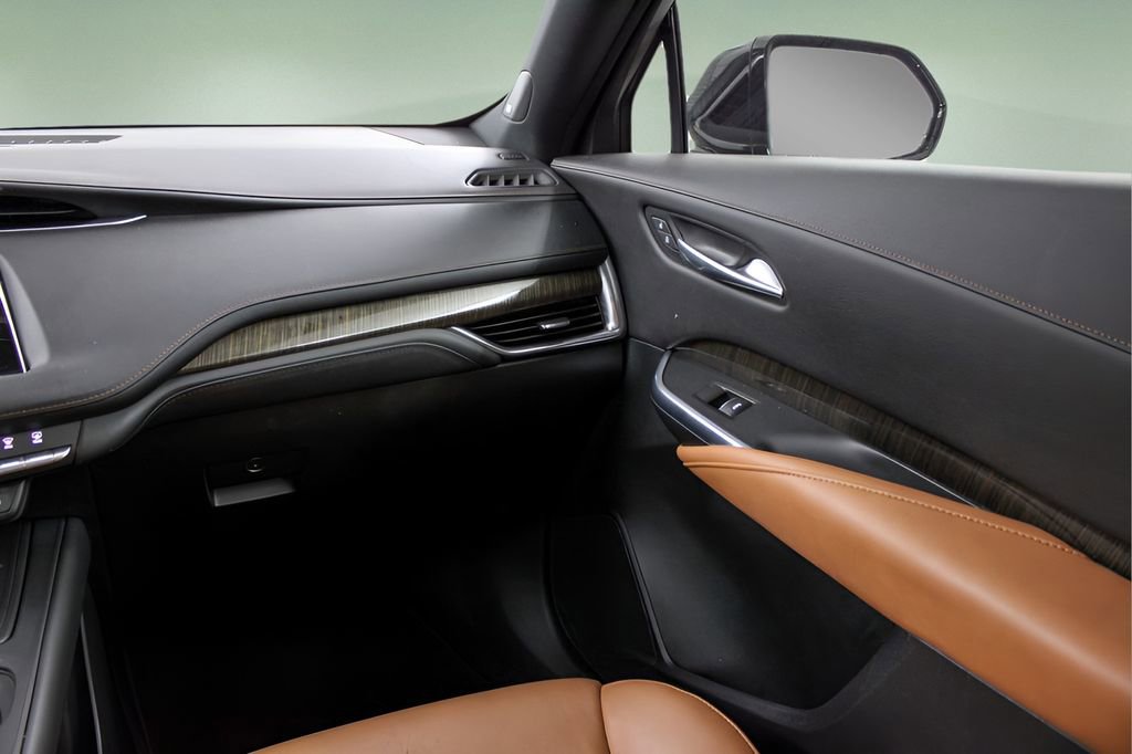 Used 2019 Cadillac XT4 Premium Luxury FWD image 23