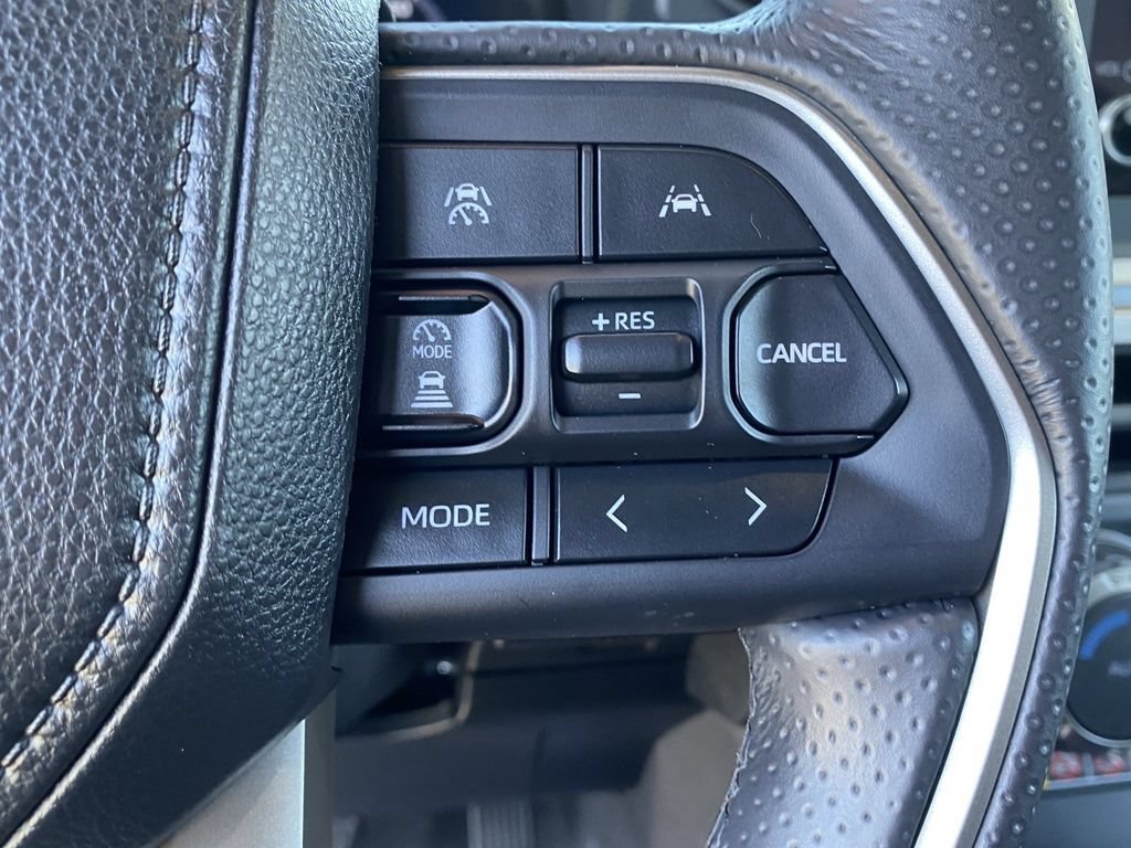 Certified 2026 Toyota 4Runner TRD Off-Road AWD/4WD image 28
