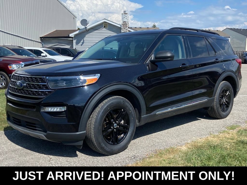 Used 2023 Ford Explorer XLT w/ Equipment Group 202A AWD/4WD image 1