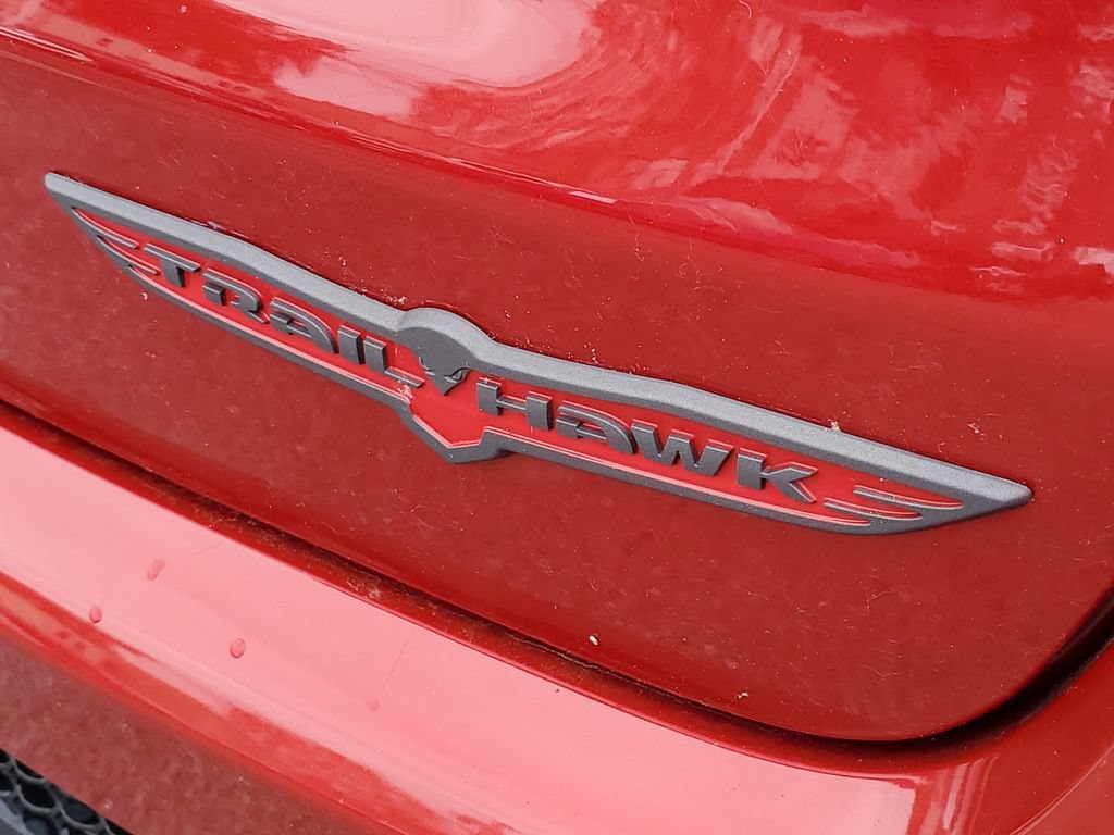 Certified 2025 Jeep Compass Trailhawk w/ Trailhawk Elite Group AWD/4WD image 7