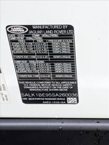 Certified 2025 Land Rover Range Rover Long Wheelbase Autobiography AWD/4WD image 26